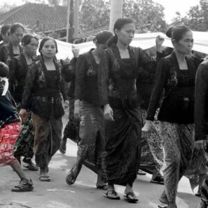 Don't Look Back - Barbie-Lynn Pearson - Image 1